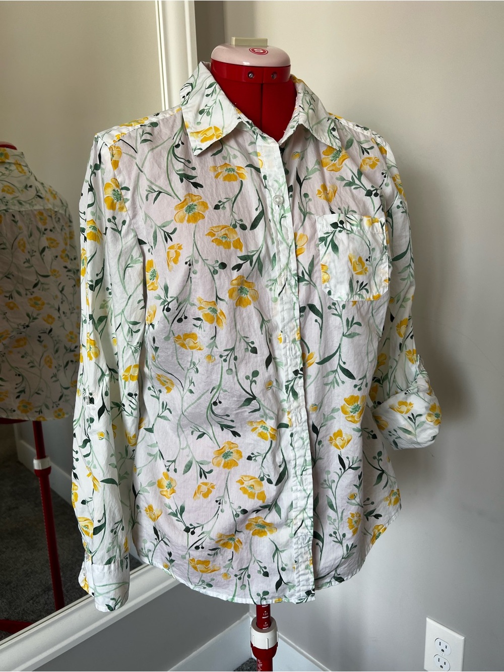 Karen Scott White Button-Down Shirt with Yellow Floral Print